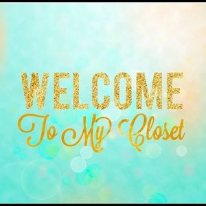 **** POSH ** POSHMARK ** POSH ****